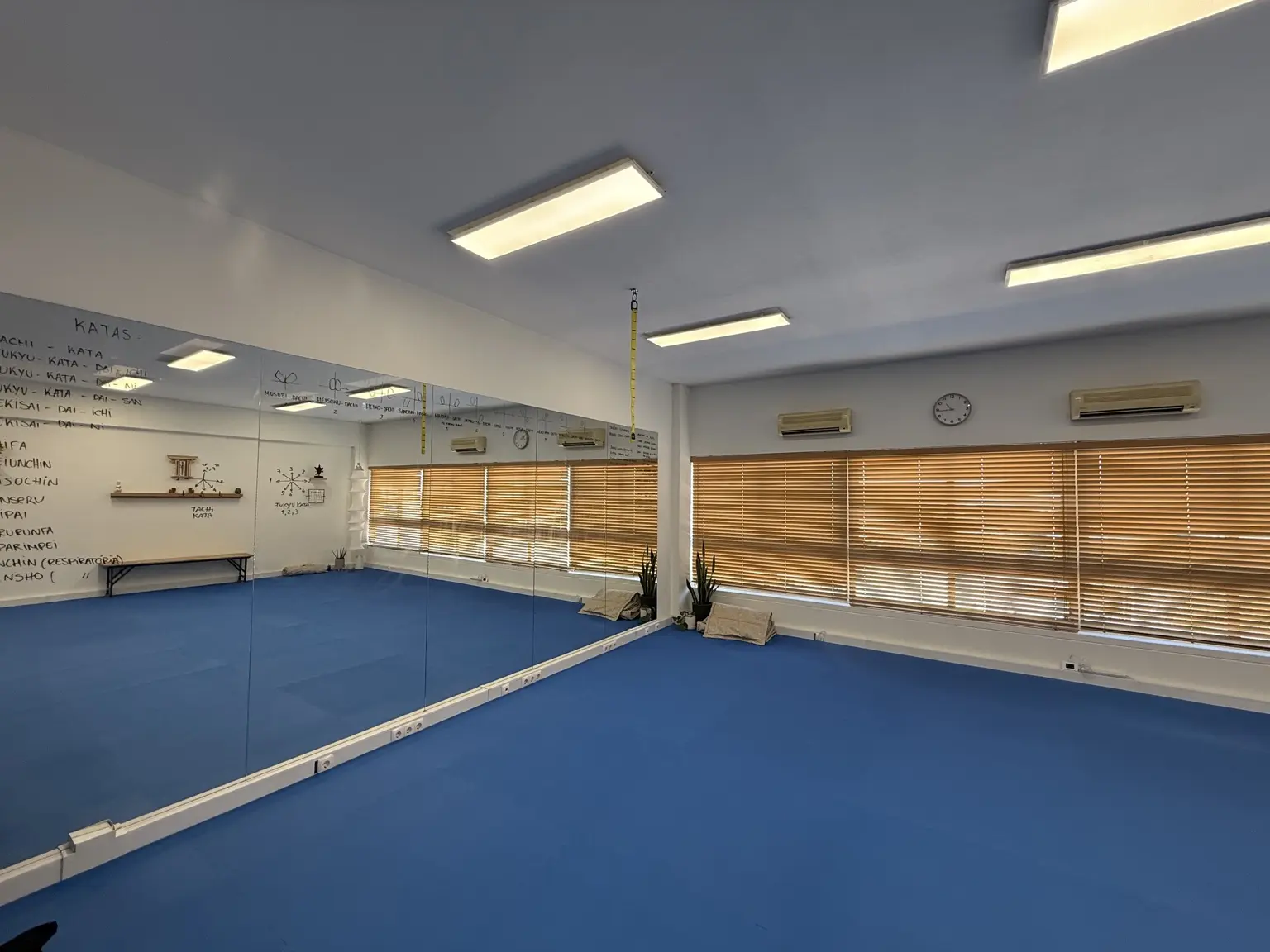 Interior do Ikigai Dojo, em Matosinhos